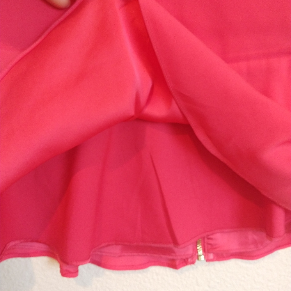 Express | Pink Ruffle Blouse - Picture 6 of 8